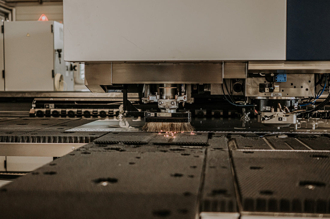 2D Stanz- und Lasertechnik im Klein- und Mittelformat
